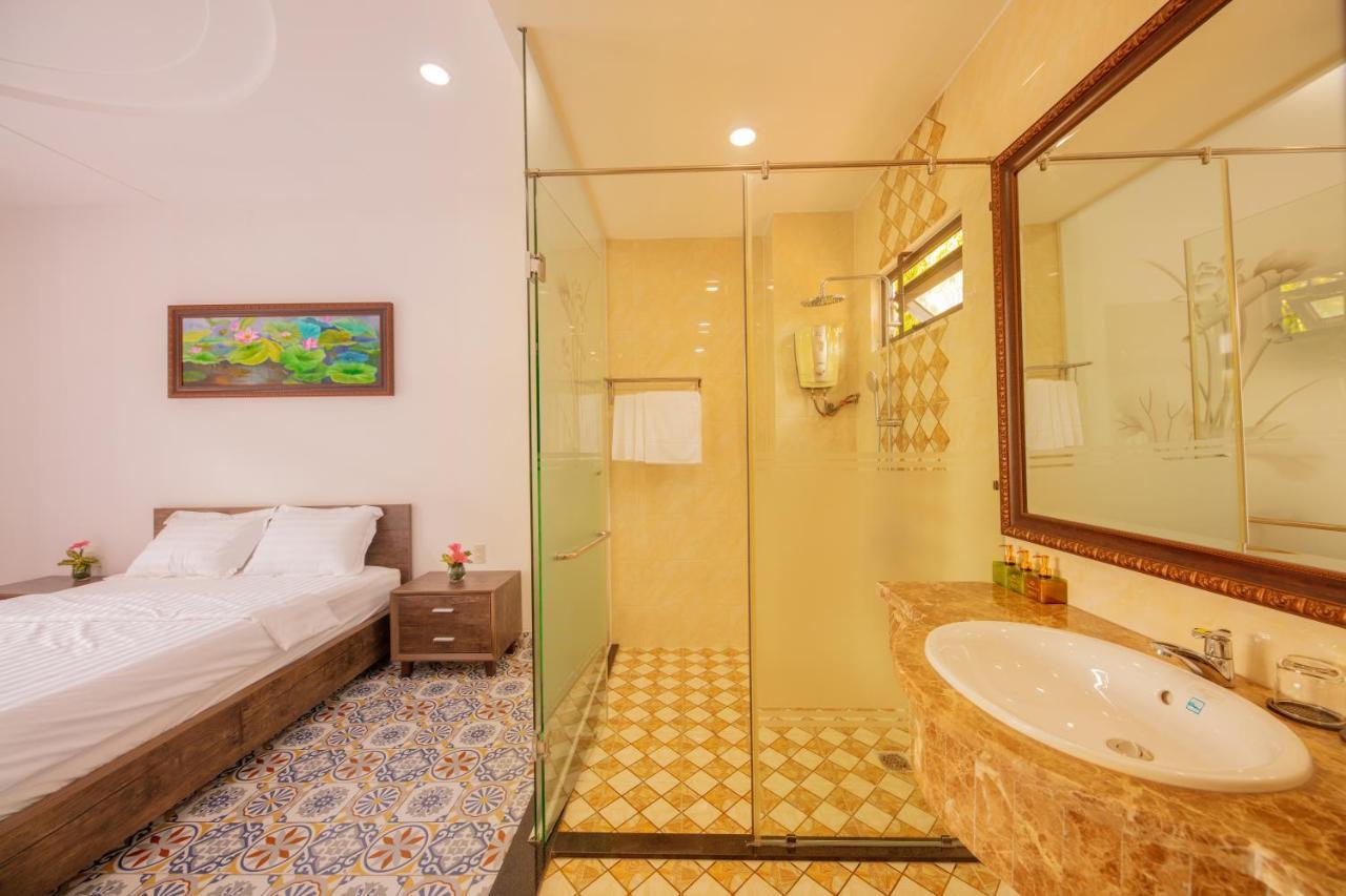Hotel Khu Nghi Duong Huong Sen - Binh My, Cu Chi à Hô Chi Minh-Ville Extérieur photo